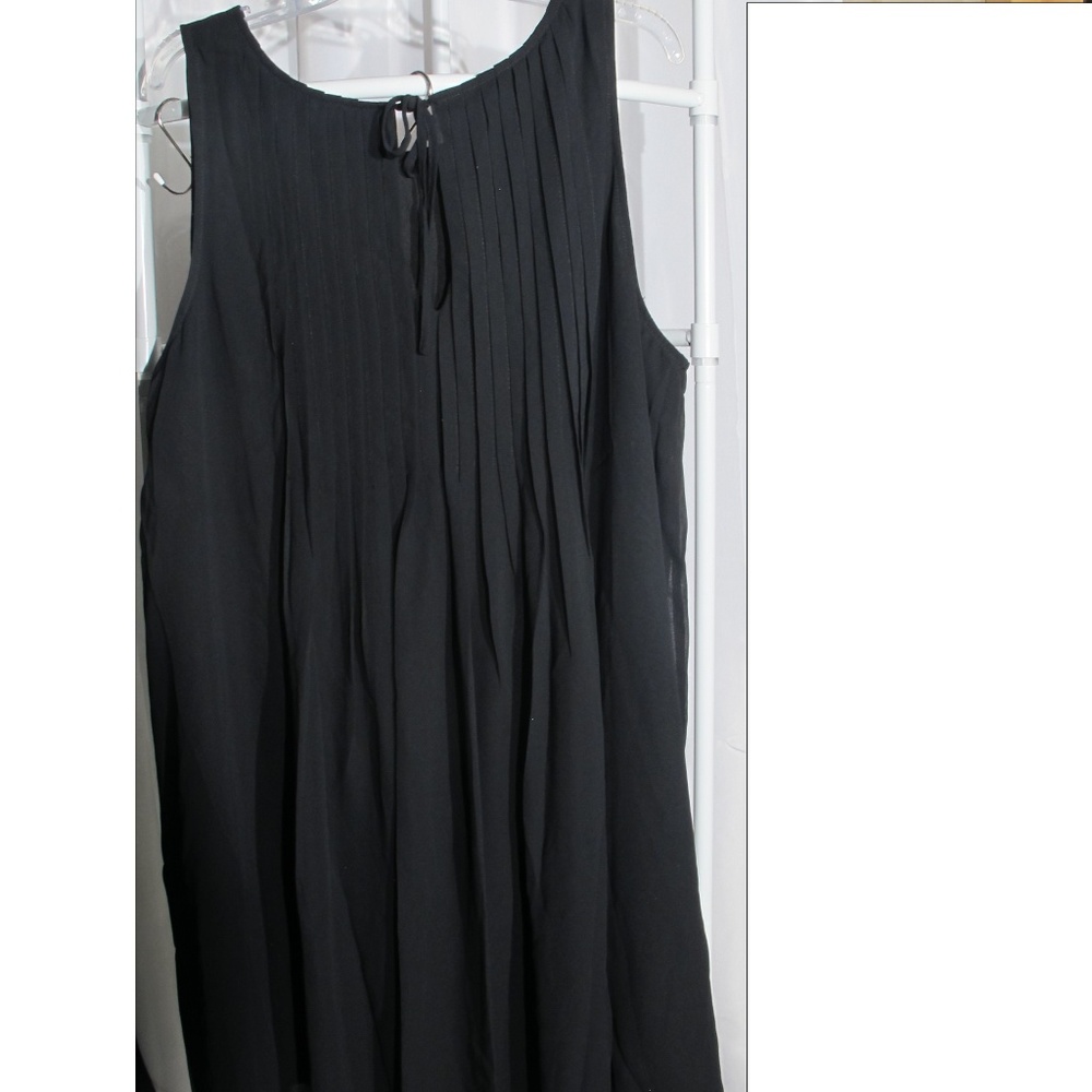 NWT- SHARAGANO PLEATED NECK A-LINE DRESS BLACK
